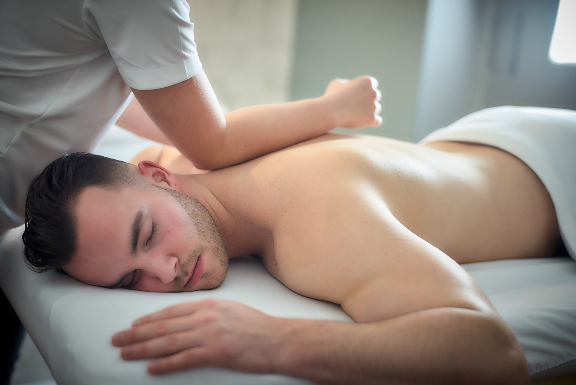 Swedish massage vs. therapeutic massage: what differences?