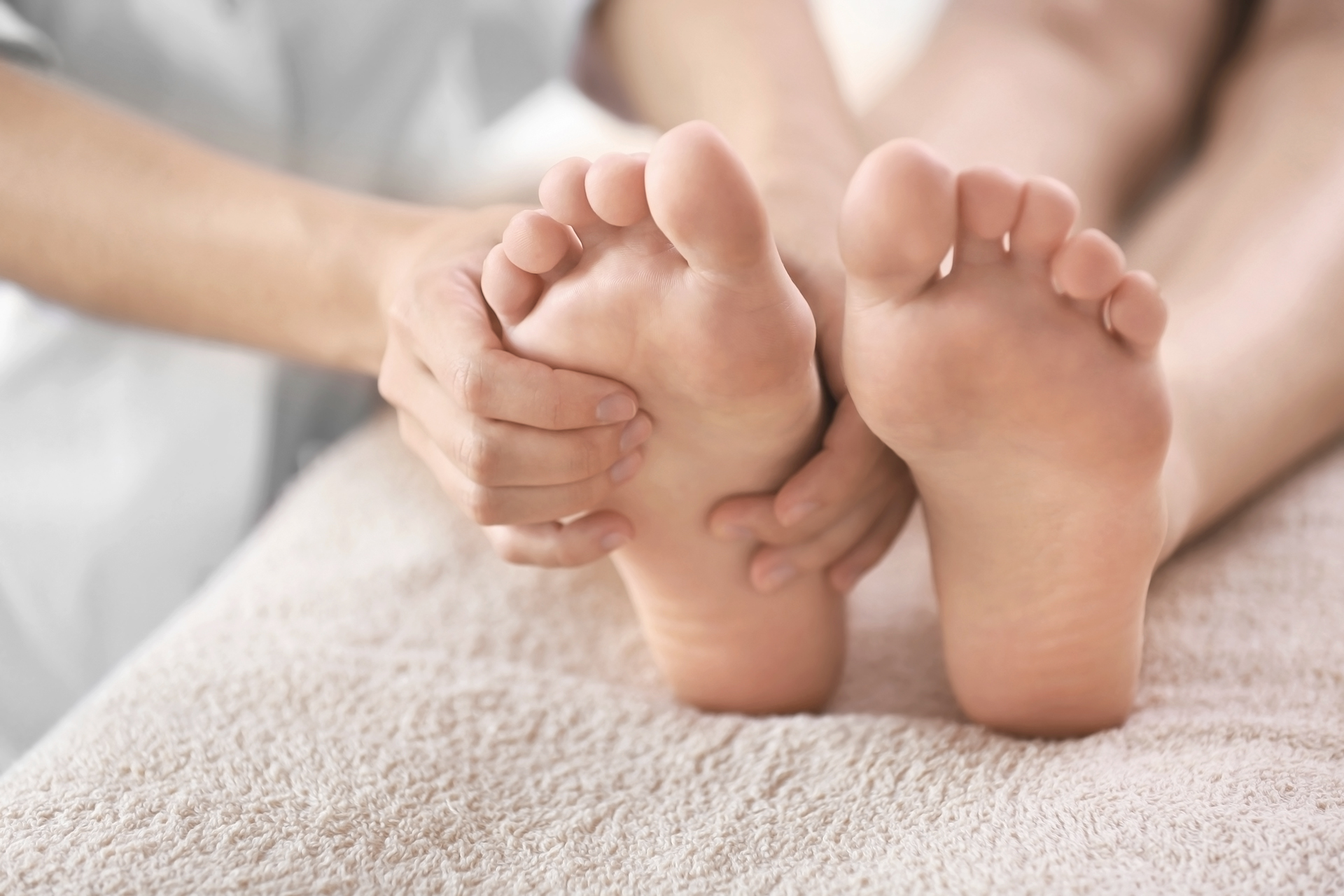 The benefits of foot massage on your whole body